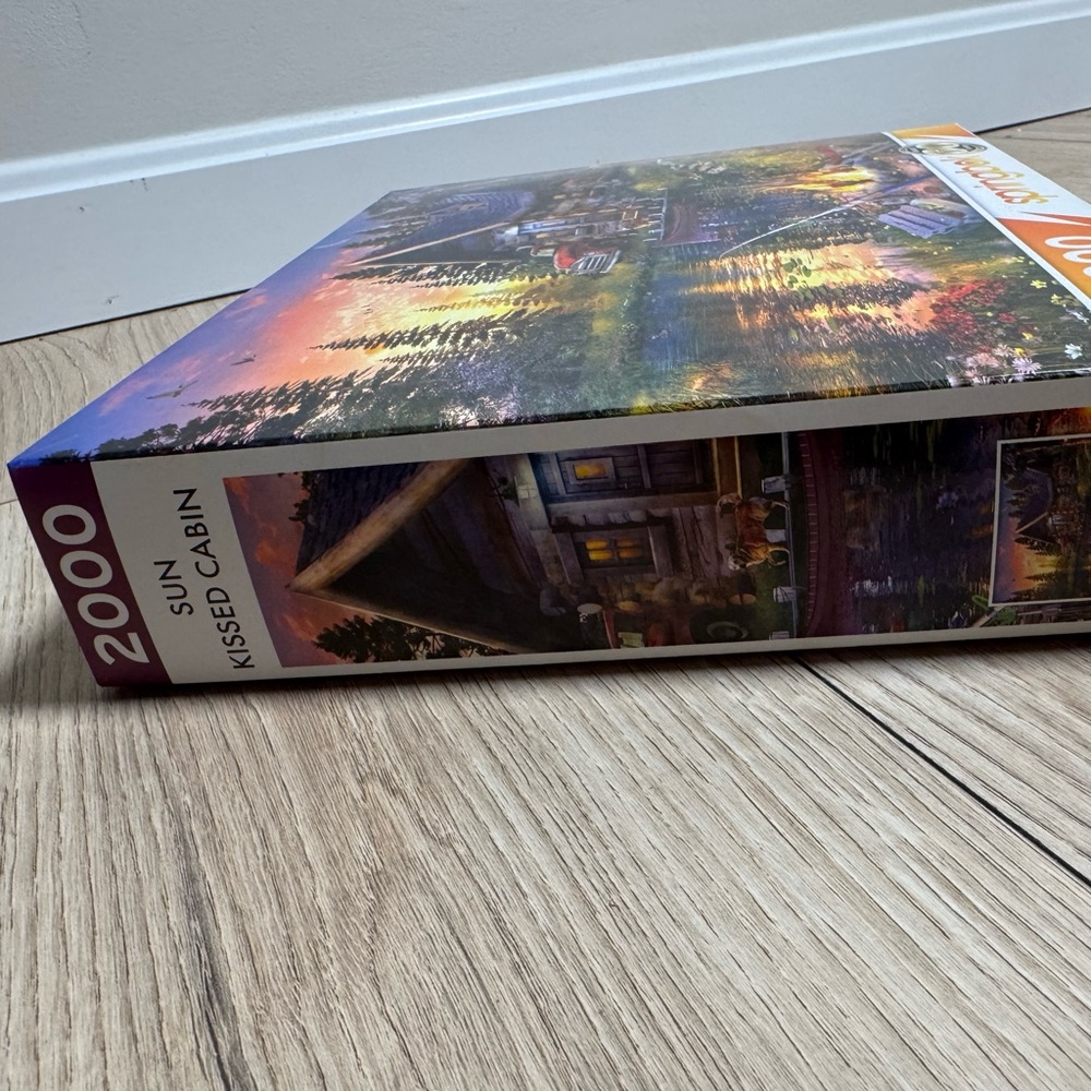 Springbok Cabin 2000-Piece Puzzle - Picture 2 of 2